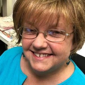 Meet your Posher, Peggy